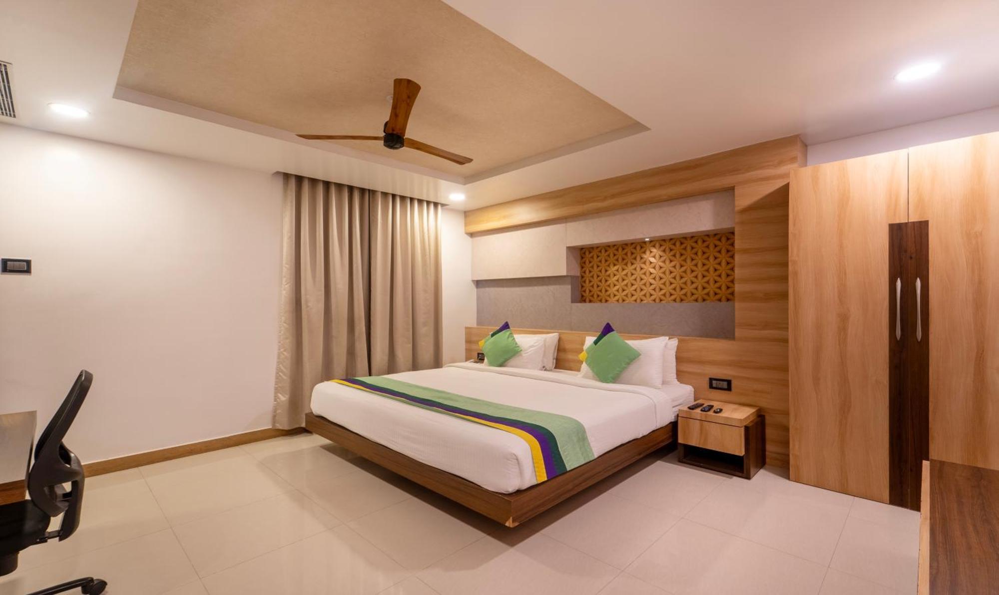 Treebo Golden Swan Pammal Hotel Chennai Exterior foto