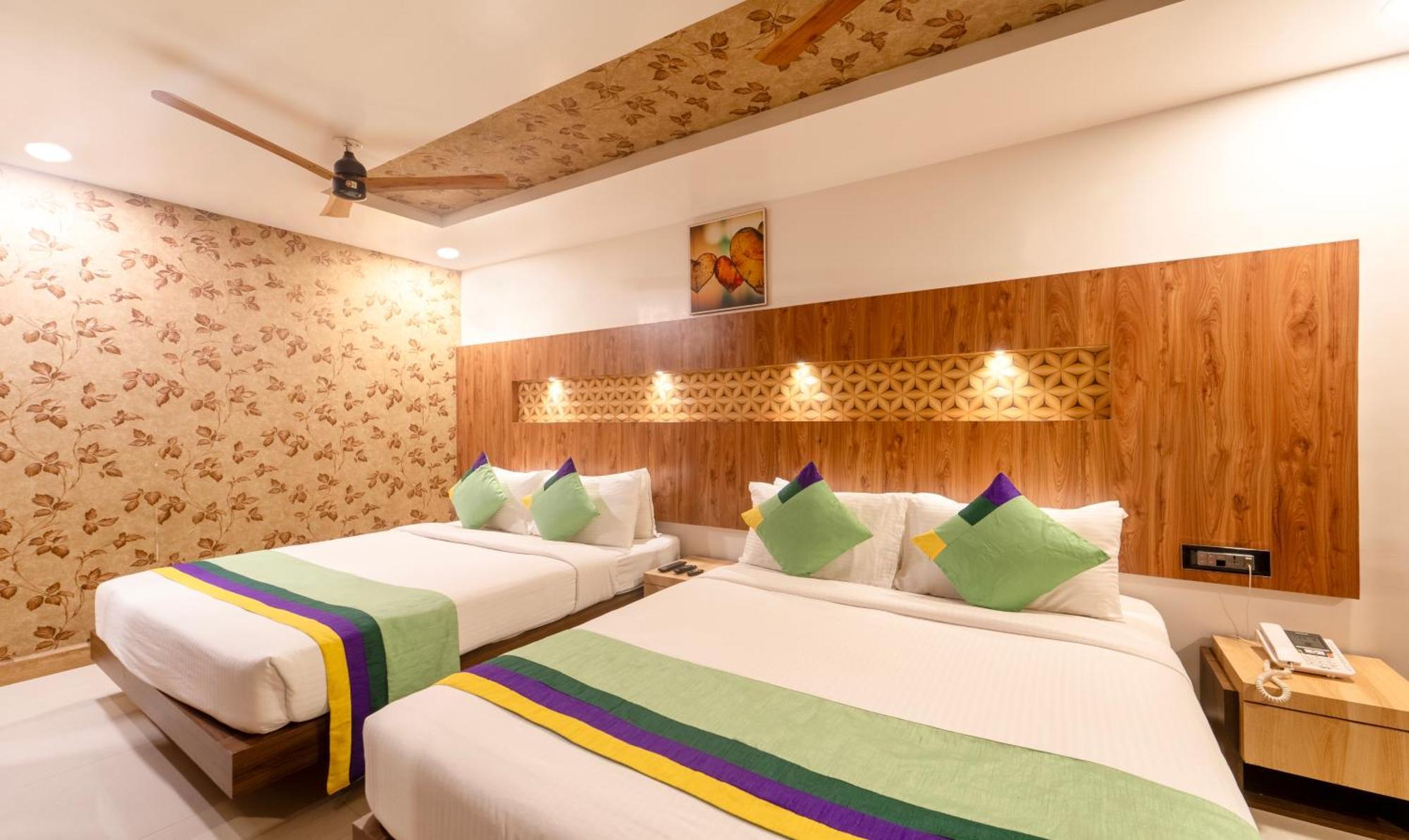 Treebo Golden Swan Pammal Hotel Chennai Exterior foto